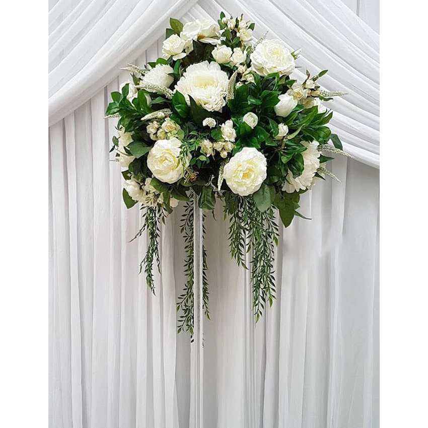 Set of Clear Acrylic Flower Vases