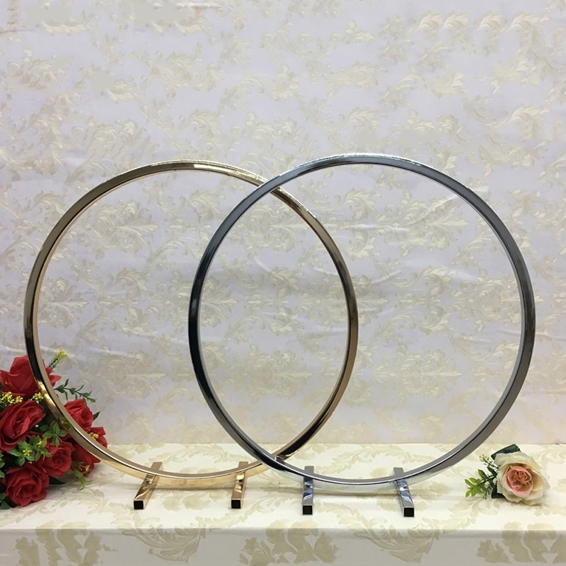 Round Ring Shaped Arches for Wedding Table Round Ring Shaped Arches for Wedding Table